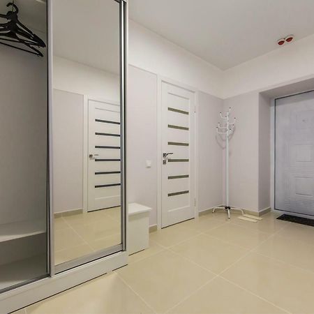 Apartments Kiev Екстериор снимка