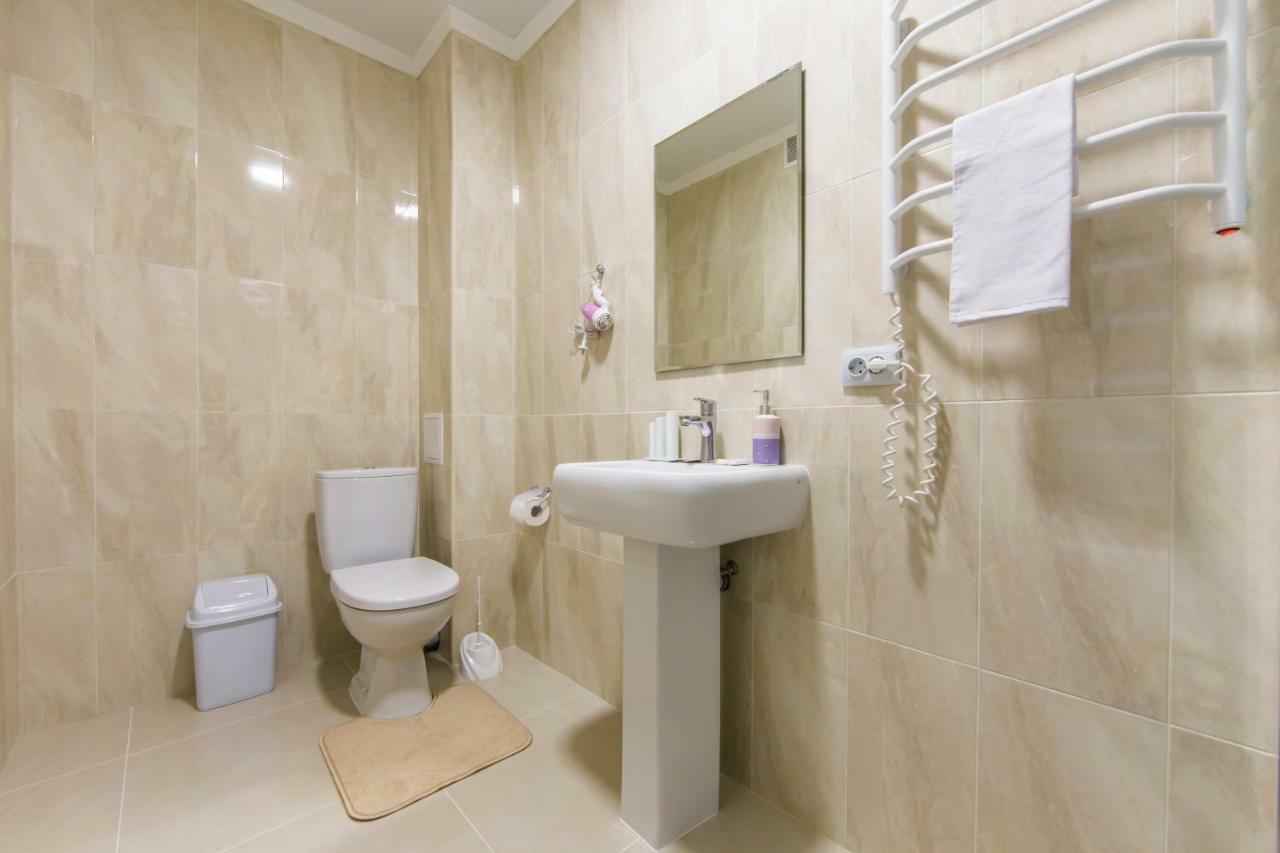 Apartments Kiev Екстериор снимка