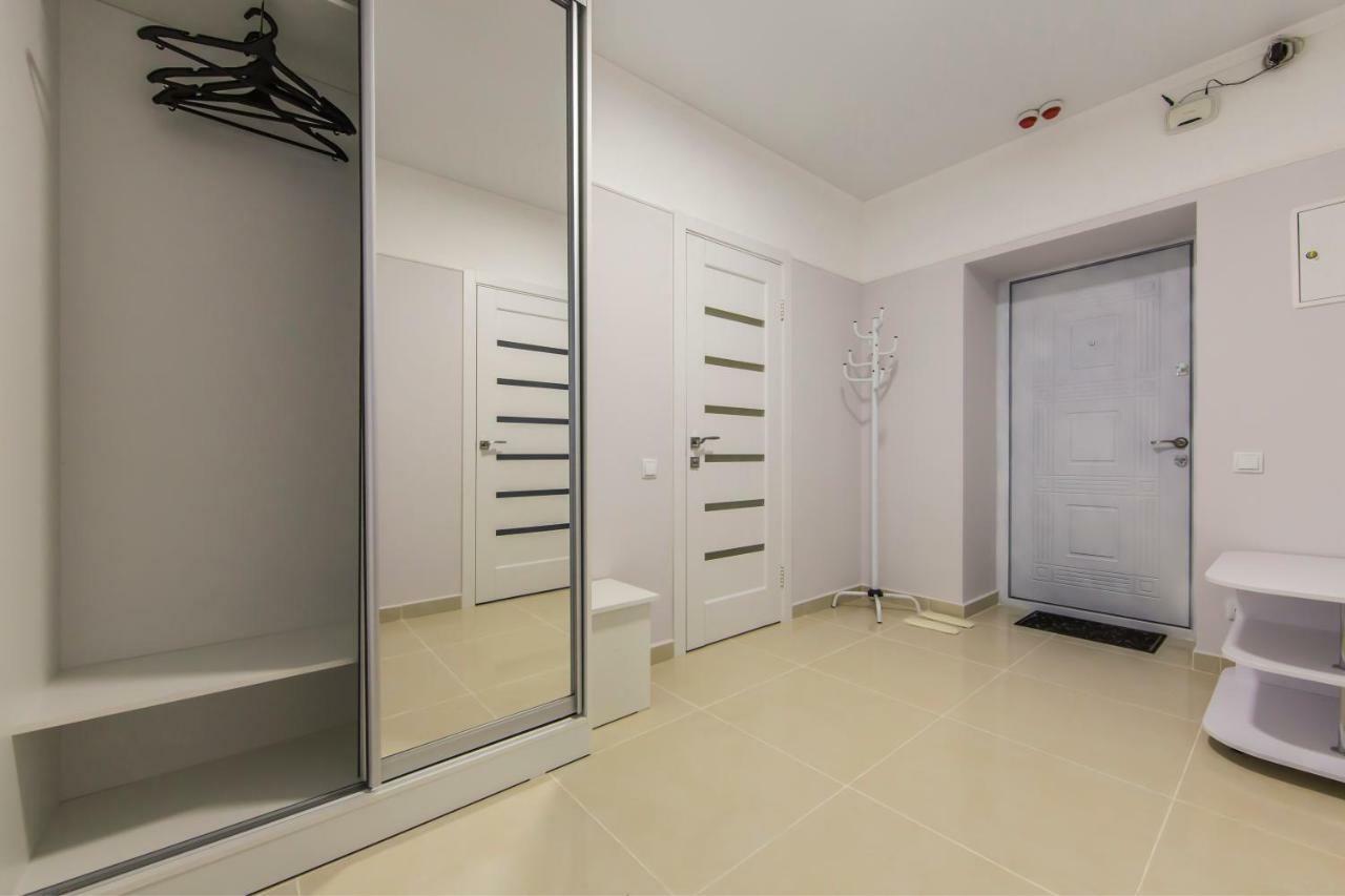 Apartments Kiev Екстериор снимка